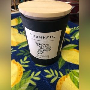 Thankful display jar with wooden top matte black finish